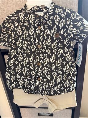 Carter's Black Button-Front Shirt with White Leaf Print